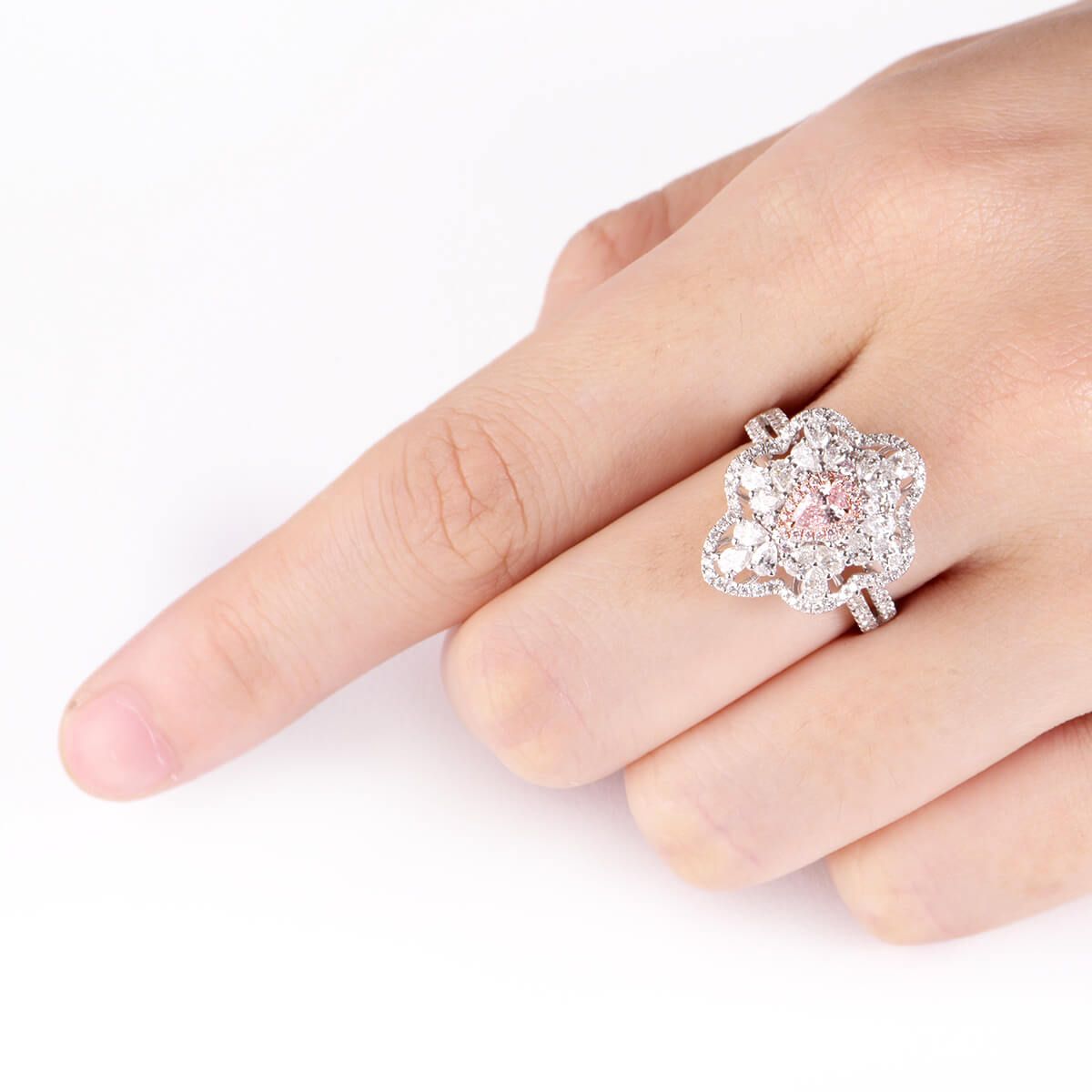 浅 粉色 钻石 戒指, 0.16 重量 (1.51 克拉 总重), 梨型 形状, GIA 认证, 5181017403