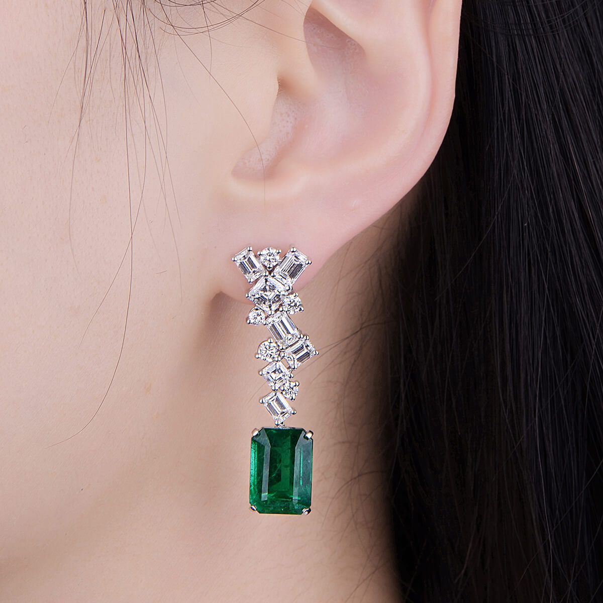Natural Green Emerald Earrings, 12.69 Ct. (17.76 Ct. TW), GRS Certified, GRS2018-078513