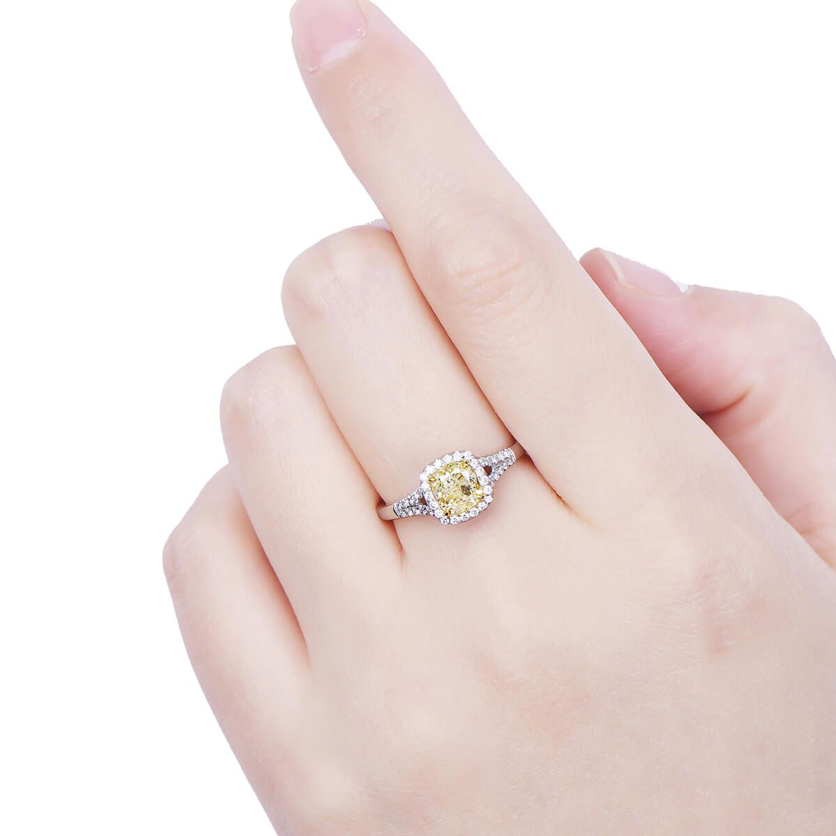 Fancy Light Yellow Diamond Ring, 1.00 Ct. (1.17 Ct. TW), Cushion shape, EG_Lab Certified, J520144