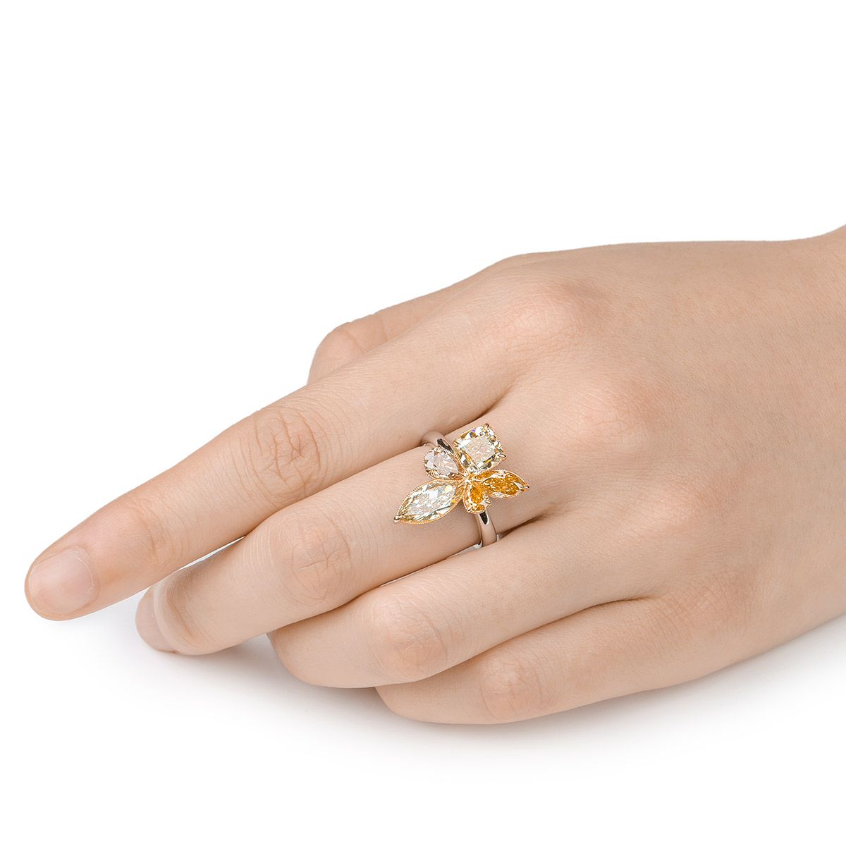 Fancy Light Yellow Diamond Ring, 4.63 Ct. TW, Mix shape, EG_Lab Certified, J5726274942