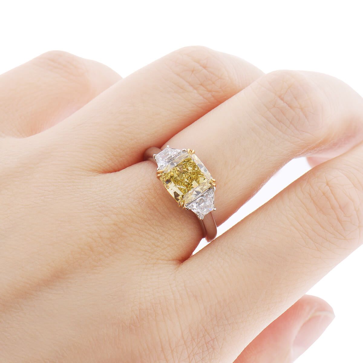Fancy Vivid Yellow Diamond Ring, 2.60 Ct. (3.37 Ct. TW), Cushion shape, GIA Certified, 5161430482