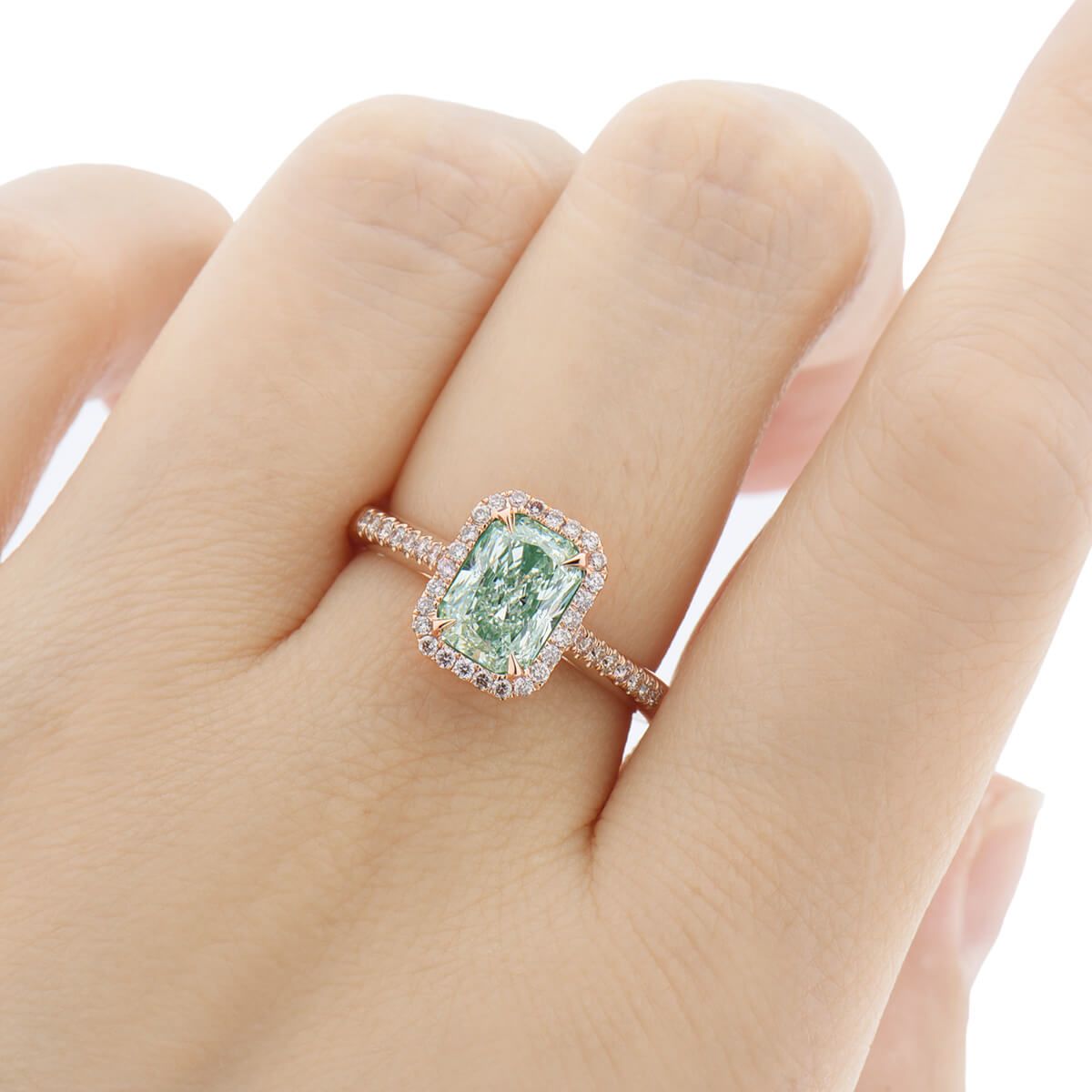 Faint green Diamond Ring 1.98ct.tw, Radiant Shape, GIA certified 6271313281