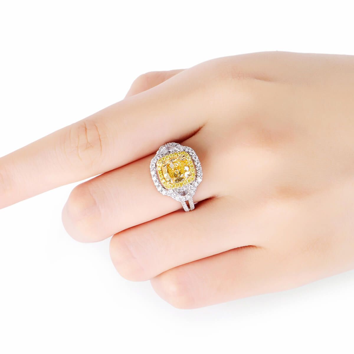 Fancy Light Yellow Diamond Ring, 3.11 Ct. TW, Cushion shape, GIA Certified, 2151984636