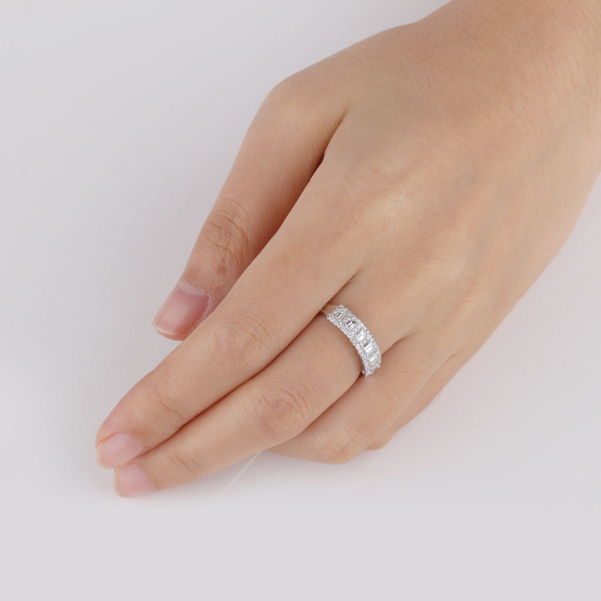 White Diamond Ring, 0.40 Ct. (0.55 Ct. TW), Emerald shape, EG_Lab Certified, J5826146032