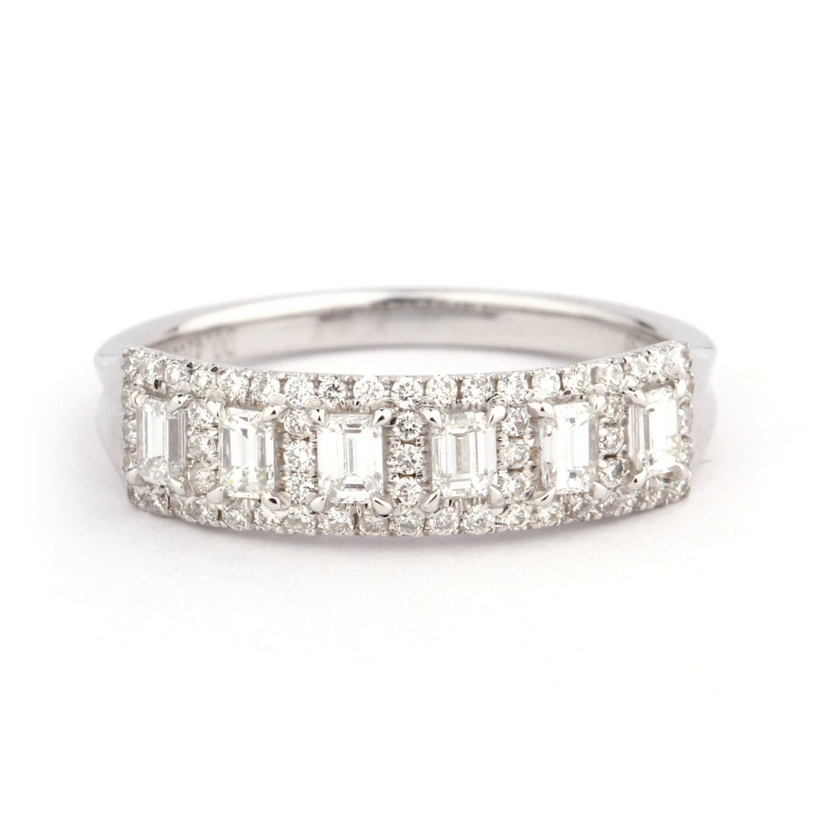  White Diamond Ring, 0.40 Ct. (0.55 Ct. TW), Emerald shape, EG_Lab Certified, J5826146032