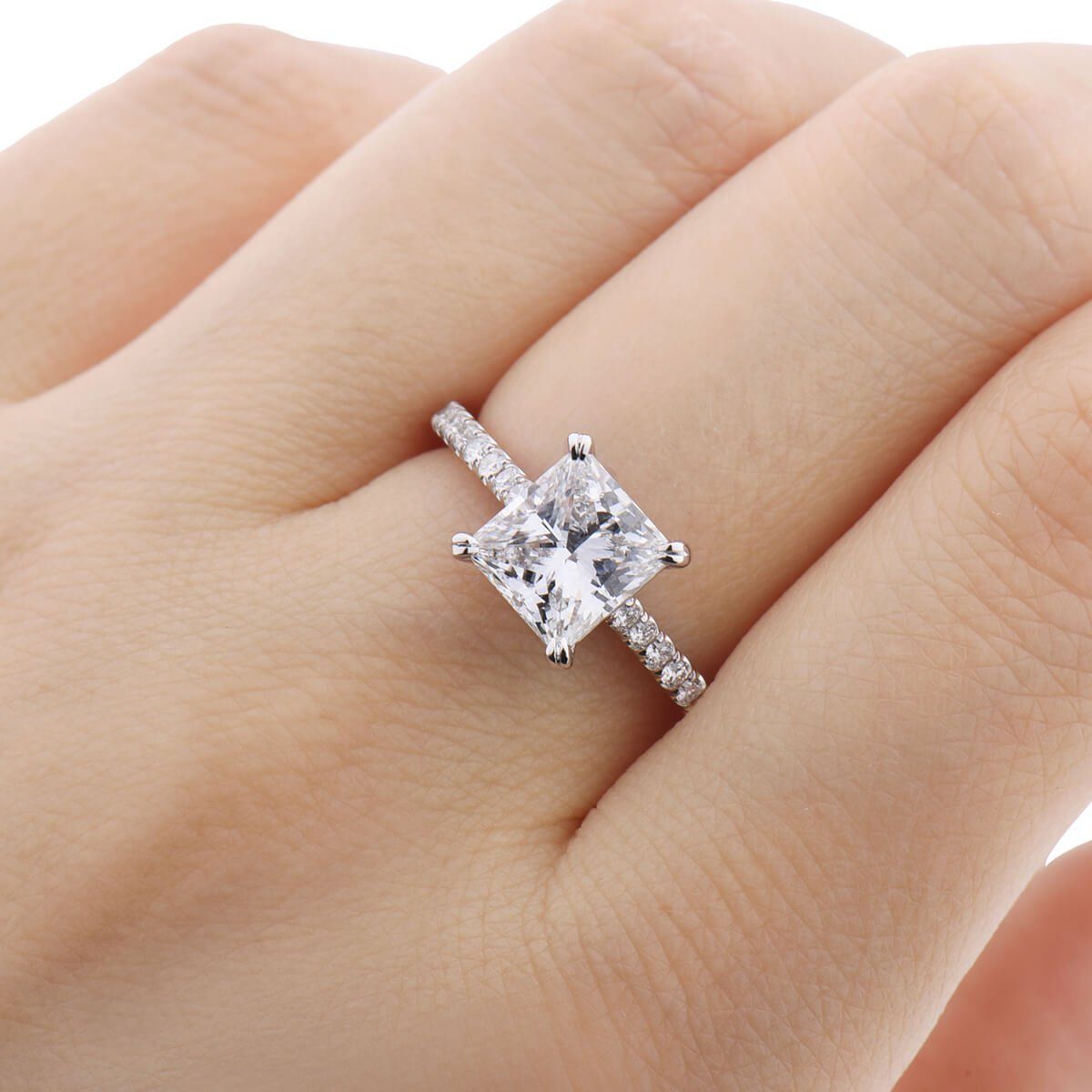  White Diamond Ring, 2.01 Ct. (2.23 Ct. TW), Princess shape, GIA Certified, 3175104031