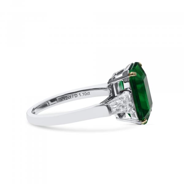 天然 绿色 祖母绿型 戒指, 5.12 重量 (6.22 克拉 总重), GRS 认证, GRS2022-058014