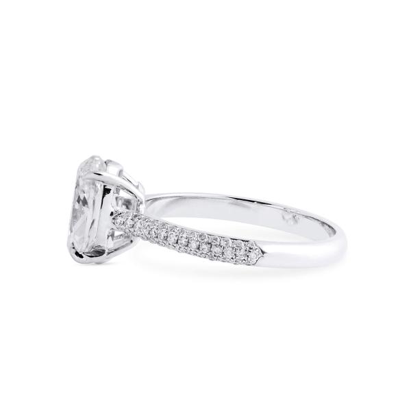 白色 钻石 戒指, 2.01 重量 (2.41 克拉 总重), 椭圆型 形状, GIA 认证, 6382578237