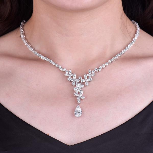 白色 钻石 项链, 3.04 重量, 梨型 形状, GIA 认证, 6322871159