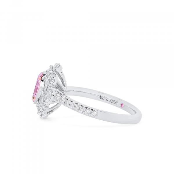 很轻 粉色 钻石 戒指, 0.70 重量 (1.46 克拉 总重), 椭圆型 形状, GIA 认证, 5202809180