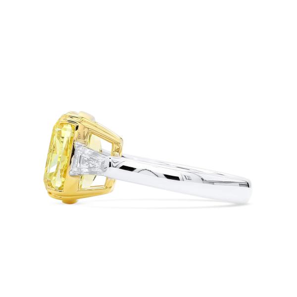浓 黄色 钻石 戒指, 8.34 重量 (9.16 克拉 总重), 枕型 形状, GIA 认证, 1176517935