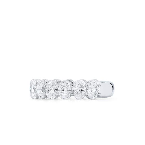 白色 钻石 戒指, 3.12 重量, 椭圆型 形状